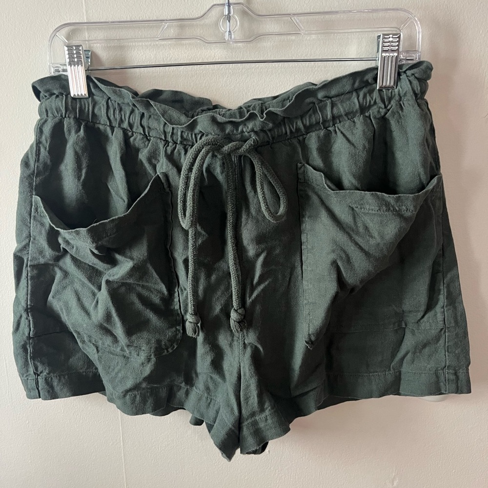 Universal threads women’s shorts comfy medium lightweight linen